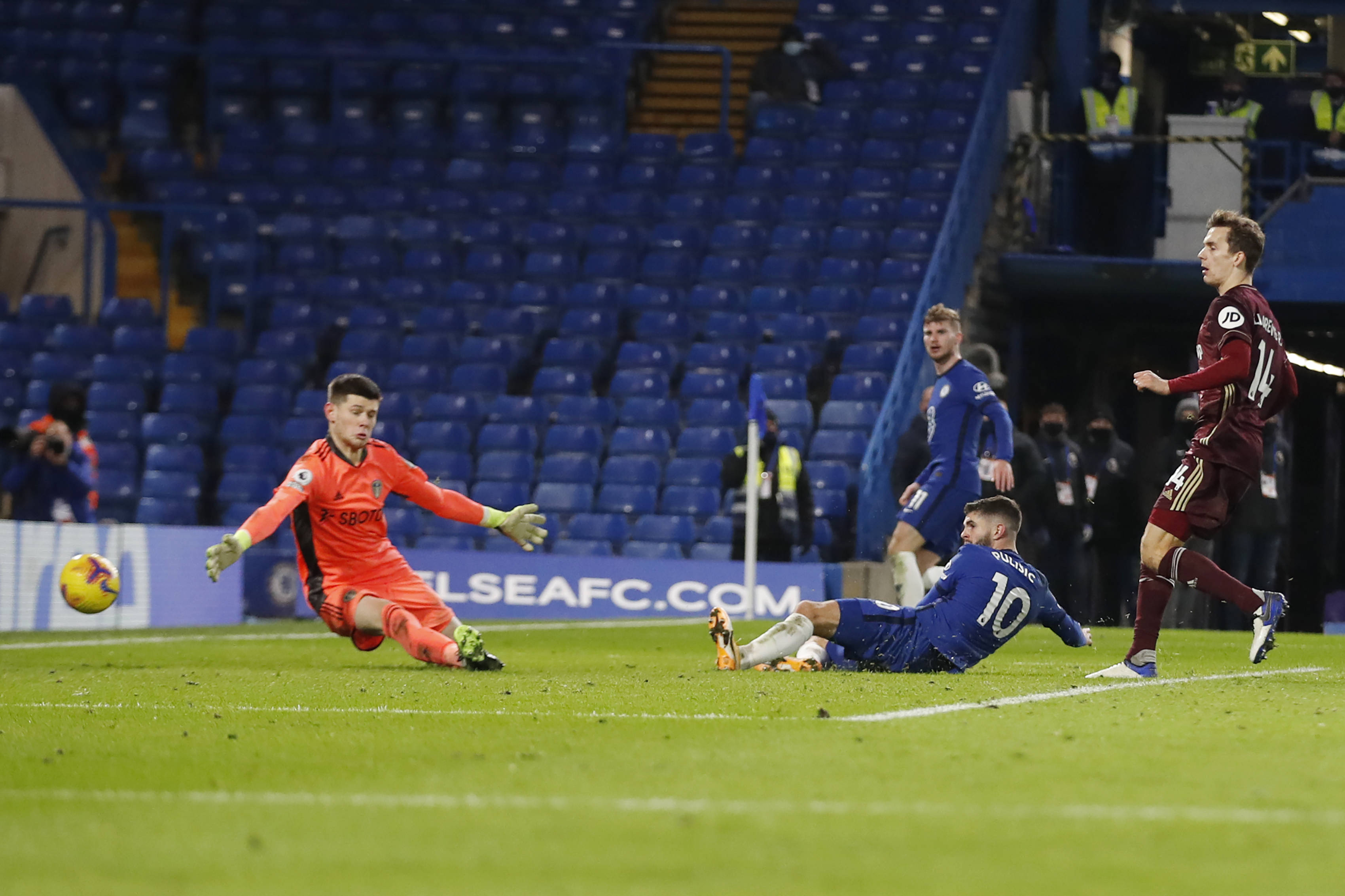 华横溢的后 华横溢的后