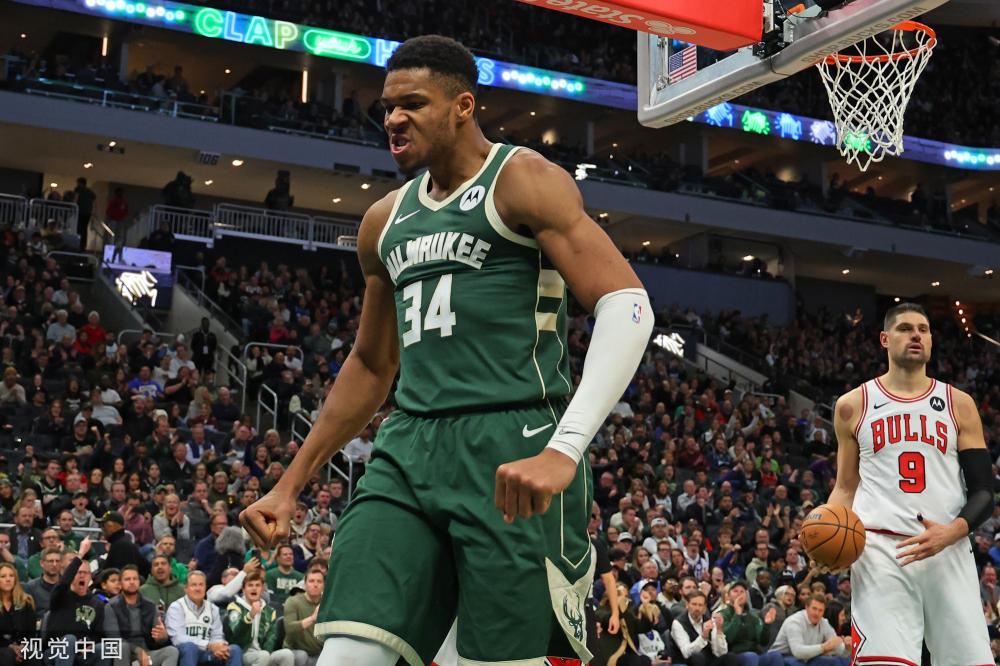 也反映出球 也反映出球