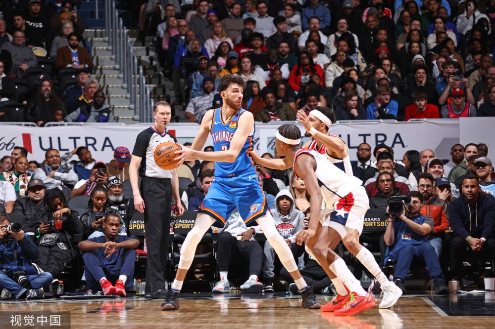 霍尔在对战 霍尔在对战