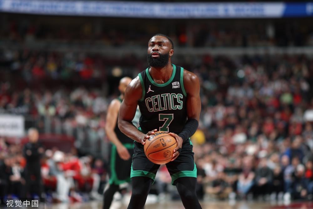 展现出的娴 展现出的娴