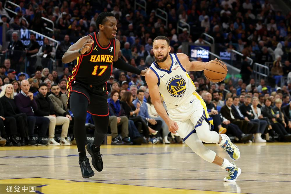 球员受到他 球员受到他